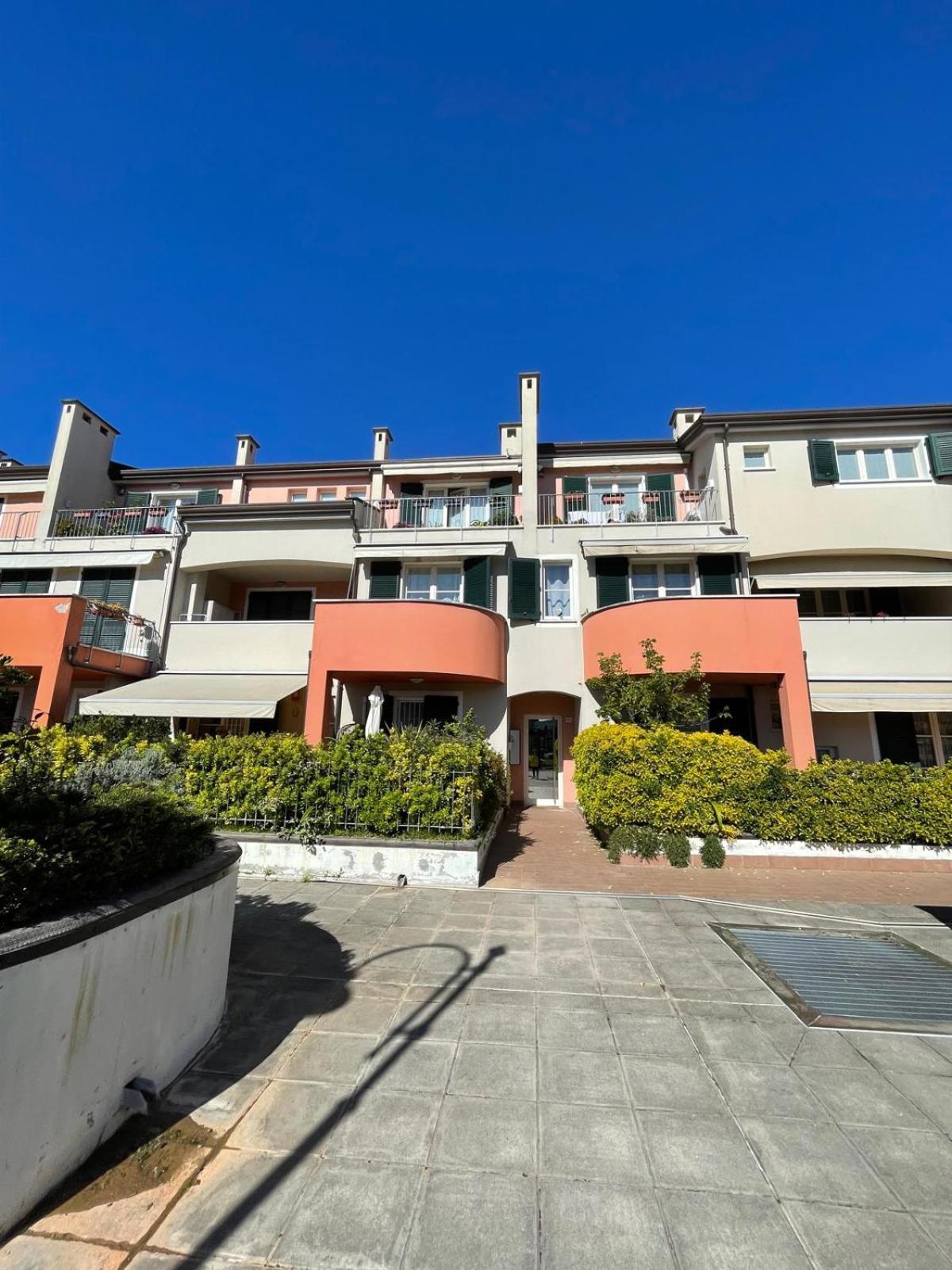Apartment La Fortezza Finestra Sarzana